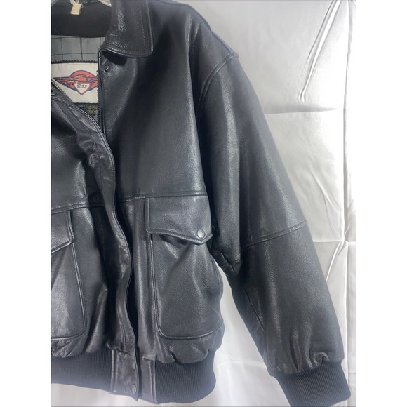 Vintage B-52 Jacket Mens Size Extra Large XL Black Leather Bomber‎ Flight - Picture 6 of 15